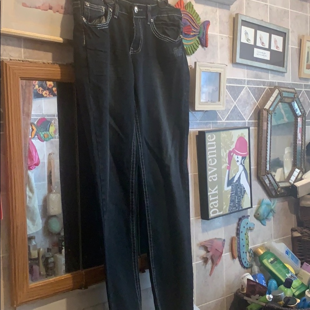 Out jeans